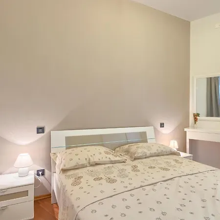 Apartamento Lovely In With Wifi
