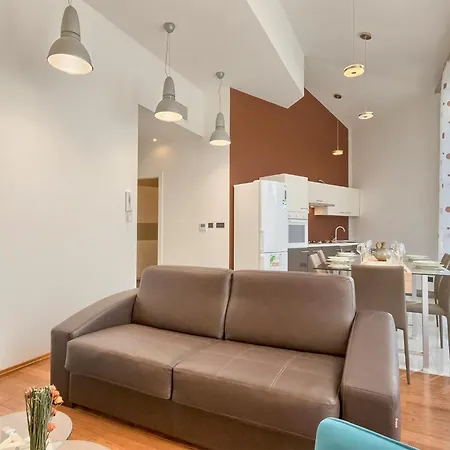 Lovely Apartment In Pula With Wifi *
