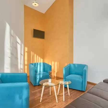 2 Bedroom Amazing In Daire